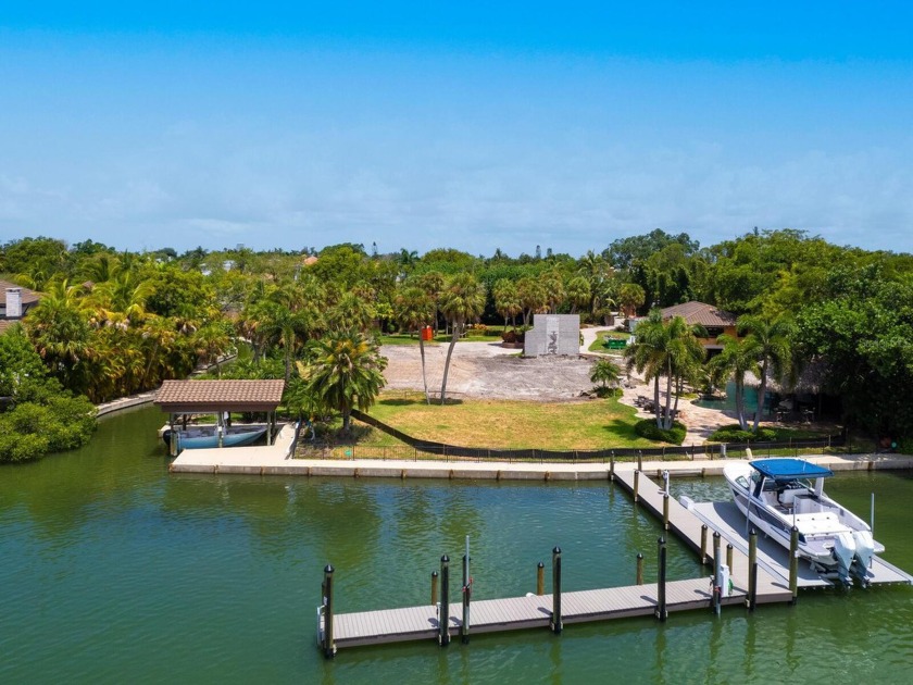 A truly unparalleled building opportunity on the coveted North - Beach Home for sale in Sarasota, Florida on Beachhouse.com