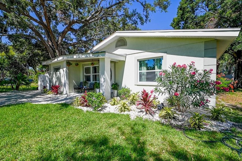?? Stunning Renovated Home on Double Lot - 1826 Country Club Rd - Beach Home for sale in St. Petersburg, Florida on Beachhouse.com