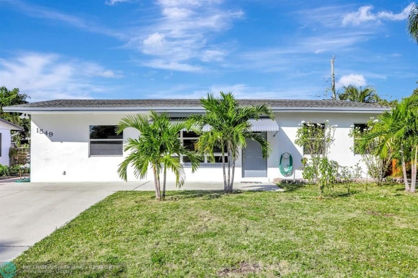 Updated 3/1 Home, West of US1. This charming home features an - Beach Home for sale in Pompano Beach, Florida on Beachhouse.com