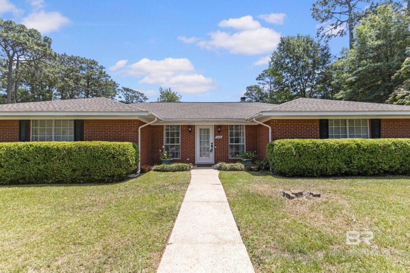 One of the few homes in Lake Forest with a private pool! Located - Beach Home for sale in Daphne, Alabama on Beachhouse.com