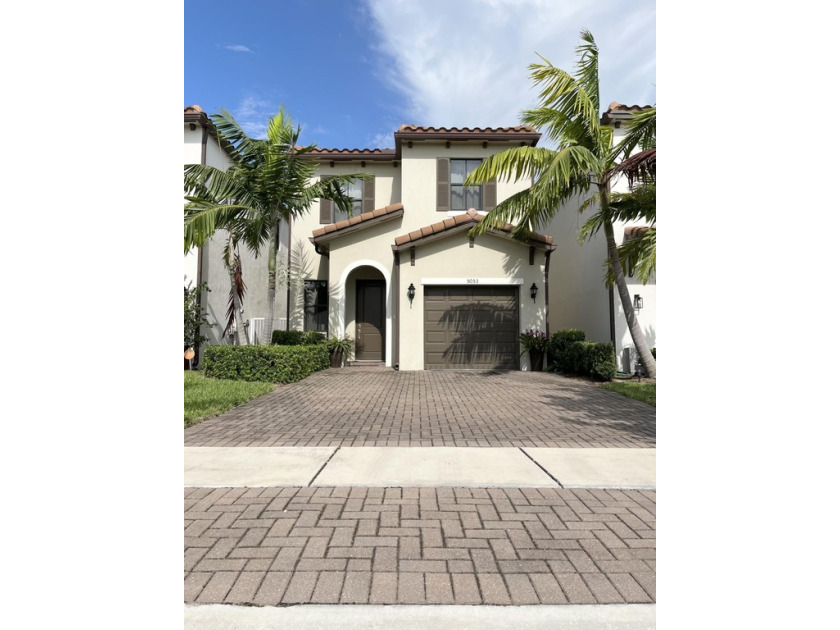 Owner Motivated!!!!!! Deal fell through the day before closing - Beach Home for sale in Riviera Beach, Florida on Beachhouse.com