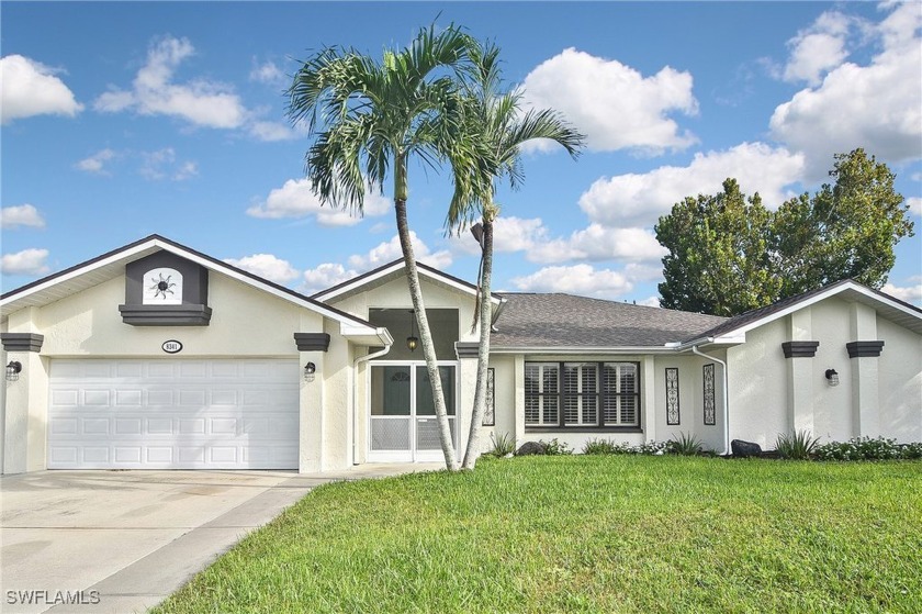 HUGE PRICE REDUCTION!! This ranch style saltwater pool home - Beach Home for sale in Fort Myers, Florida on Beachhouse.com