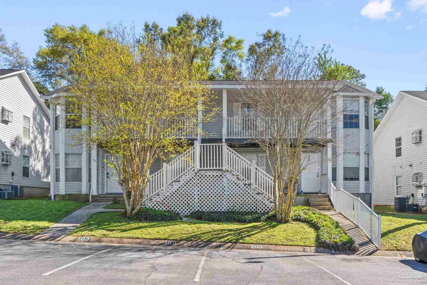 Welcome to a beautifully updated 2 bedroom, 2 bathroom - Beach Condo for sale in Pensacola, Florida on Beachhouse.com