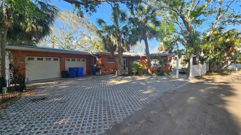 Large, private waterfront property with downtown views from dock - Beach Home for sale in St. Petersburg, Florida on Beachhouse.com