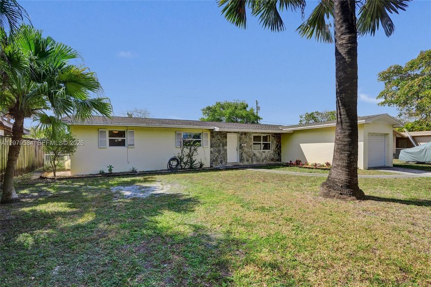 A fantastic opportunity to create your ideal home in a desirable - Beach Home for sale in Cutler Bay, Florida on Beachhouse.com