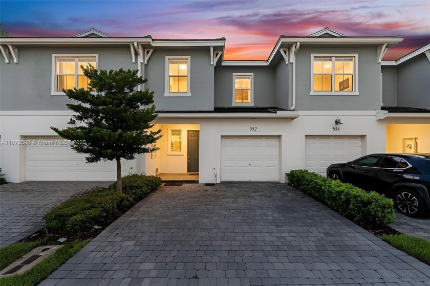 Welcome to Sandpiper Pointe, a welcoming gated community nestled - Beach Townhome/Townhouse for sale in Deerfield Beach, Florida on Beachhouse.com