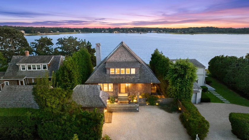Discover a world of coastal serenity in the heart of - Beach Home for sale in Southampton, New York on Beachhouse.com