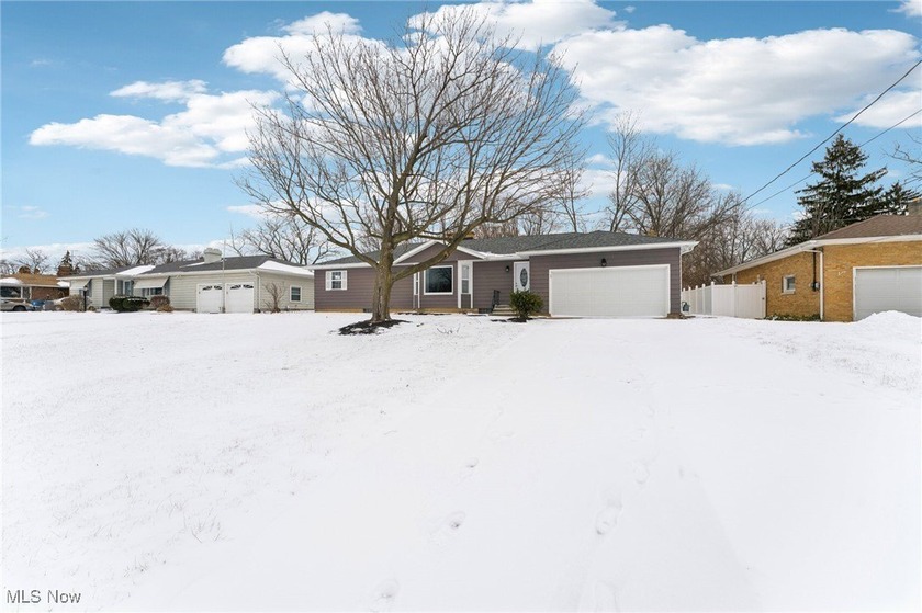 Extensively updated and renovated 3-bedroom, 1.5-bath ranch in a - Beach Home for sale in Lorain, Ohio on Beachhouse.com