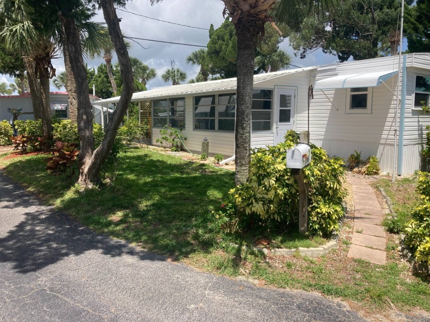 This newly renovated mobile home offers a move in ready 2 - Beach Home for sale in Port Orange, Florida on Beachhouse.com