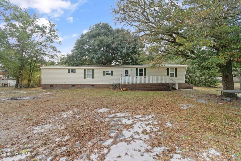 3 bedroom 2 bathroom home on approximately 1/3 of an acre lot - Beach Home for sale in Supply, North Carolina on Beachhouse.com