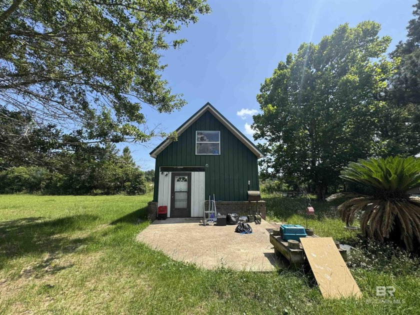 Unique 1 BR/1 BA barndominium style home on spacious .68/acre - Beach Home for sale in Lillian, Alabama on Beachhouse.com