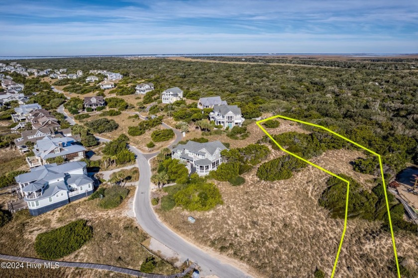 This X Flood Zone HIGH Dune ridge lot is a gem! It's got a - Beach Lot for sale in Bald Head Island, North Carolina on Beachhouse.com