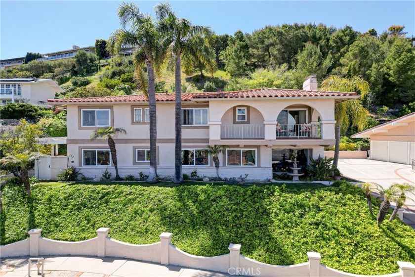 Nestled atop the serene Miraleste Hills, this tranquil haven - Beach Home for sale in Rancho Palos Verdes, California on Beachhouse.com