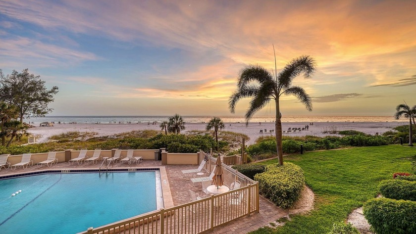 Investment opportunity!  Priced below market, this lovely 2 - Beach Condo for sale in Sarasota, Florida on Beachhouse.com