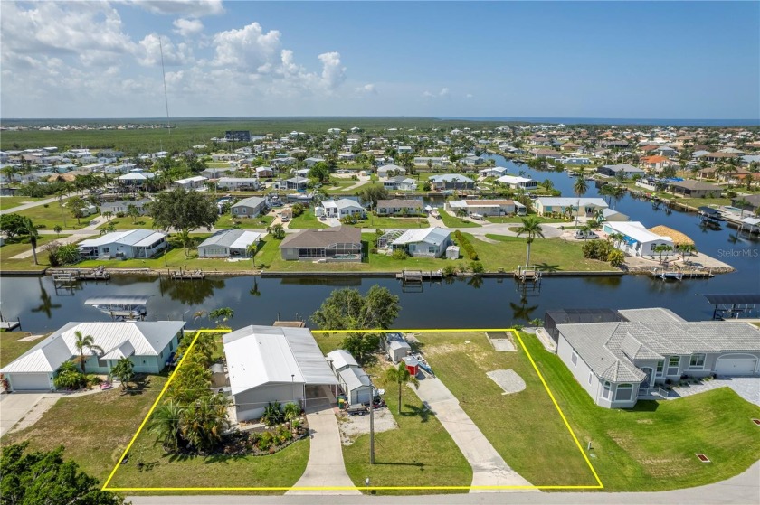 This vacant parcel is offered for sale with a grandfathered - Beach Lot for sale in Punta Gorda, Florida on Beachhouse.com