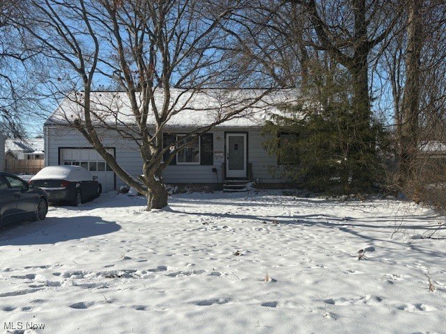 Investor Special - Ranch in Eastlake Great opportunity for - Beach Home for sale in Eastlake, Ohio on Beachhouse.com