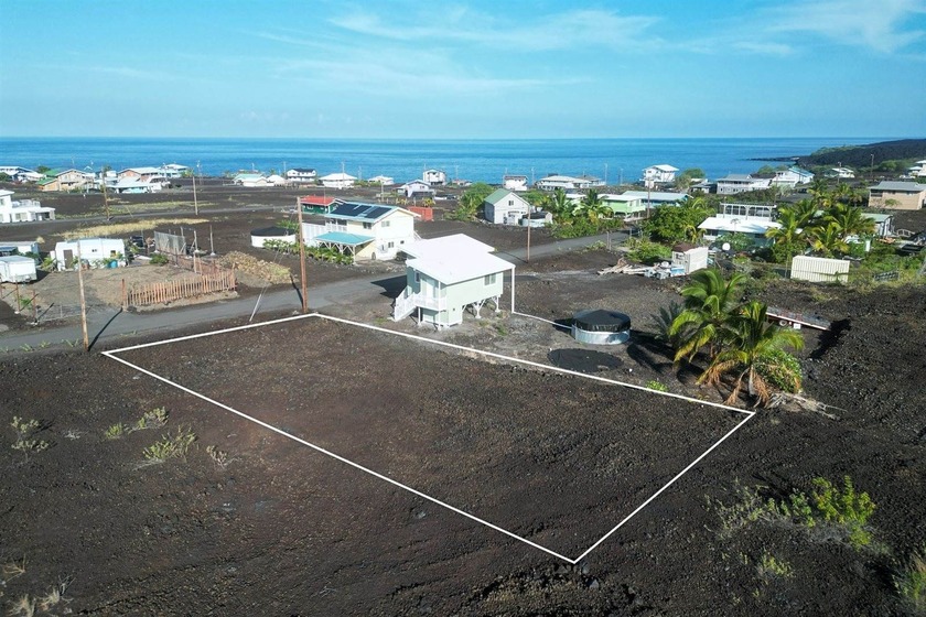 Discover your own piece of paradise in Miloli'i Beach Lots, one - Beach Lot for sale in Captain Cook, Hawaii on Beachhouse.com