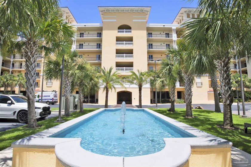 Elegant Waterfront CORNER PENTHOUSE with Panoramic Views! - Beach Condo for sale in Pensacola, Florida on Beachhouse.com