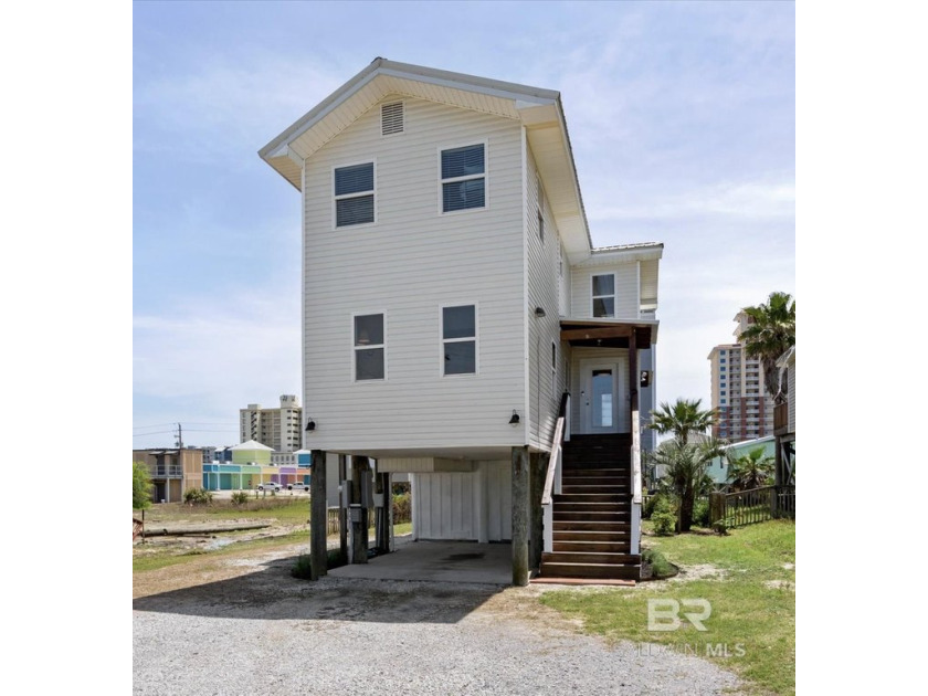 Amazing Deal for a Beautiful Beach House in the heart of Gulf - Beach Home for sale in Gulf Shores, Alabama on Beachhouse.com