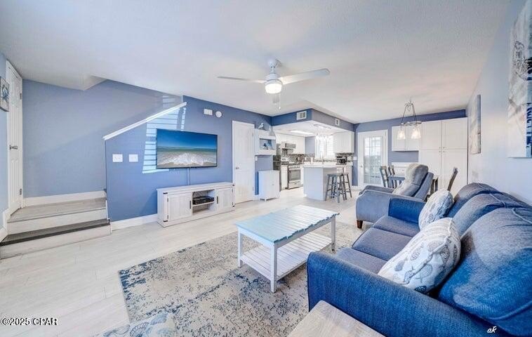 This is the beach retreat that you have been looking for! - Beach Townhome/Townhouse for sale in Panama City Beach, Florida on Beachhouse.com