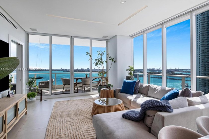 Stunning, fully renovated residence at  Paramount Bay, Featuring - Beach Condo for sale in Miami, Florida on Beachhouse.com