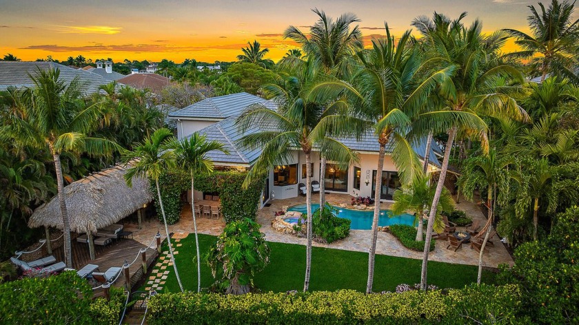 Welcome to your dream home! This beautifully updated property - Beach Home for sale in Jupiter, Florida on Beachhouse.com