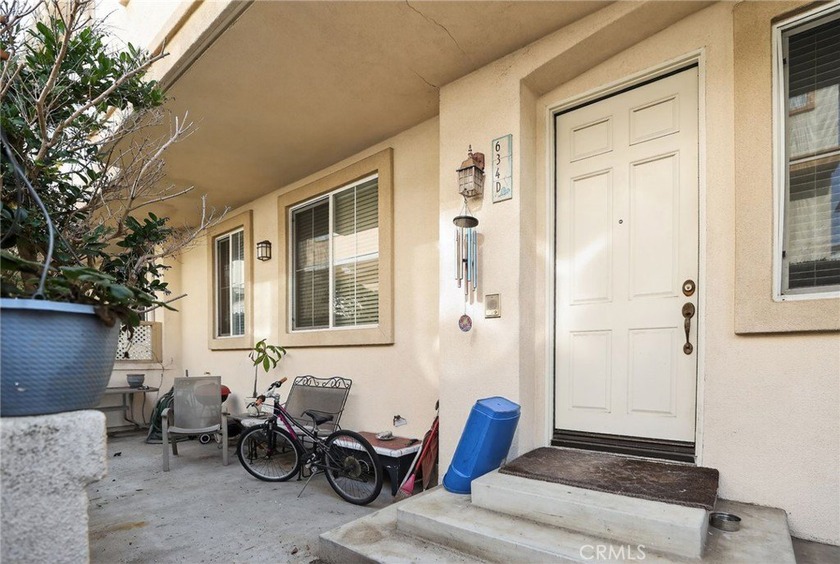 Welcome to 634 Meyer Ln Unit D, a well-located condo in the - Beach Condo for sale in Redondo Beach, California on Beachhouse.com