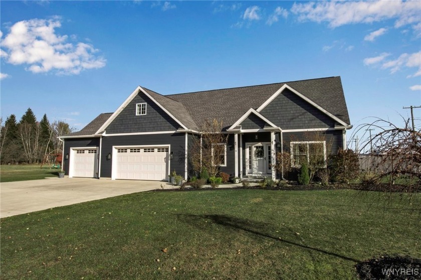 Stunning Custom-Built Home with land!
 Welcome to this - Beach Home for sale in Concord, New York on Beachhouse.com