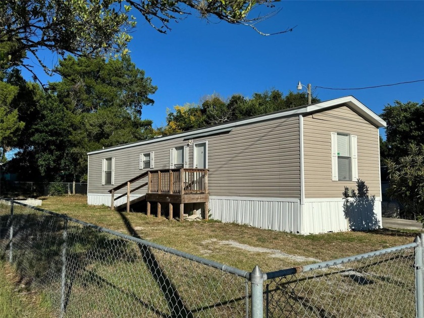 Roomy 2 bedroom 2 bath mobile on your own land!  No HOA, no Lot - Beach Home for sale in Hudson, Florida on Beachhouse.com