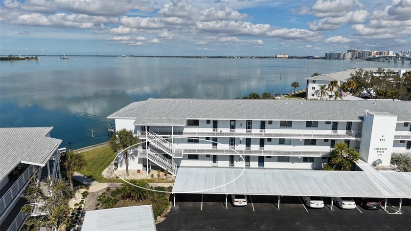 Newly renovated condominium in unique, prime waterfront - Beach Condo for sale in Sarasota, Florida on Beachhouse.com