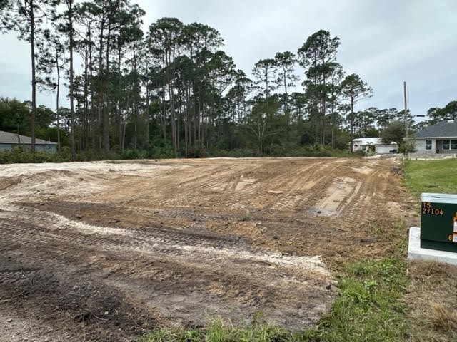 VERY DESIRABLE LOT! All the heavy lifting is already done! Plans - Beach Lot for sale in Vero Beach, Florida on Beachhouse.com