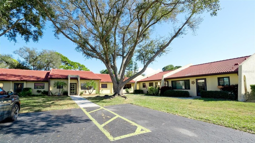 Your Perfect Florida Home Awaits:
Discover carefree 55+ living - Beach Condo for sale in Bradenton, Florida on Beachhouse.com
