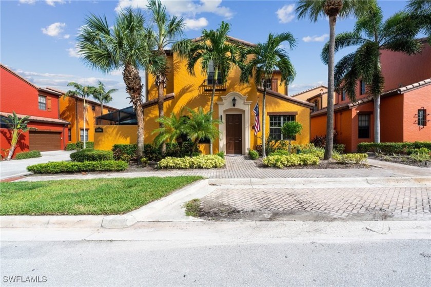 ARE YOU READY FOR YOUR NEXT CHAPTER OF LUXURY LIVING? Don't wait - Beach Townhome/Townhouse for sale in Fort Myers, Florida on Beachhouse.com