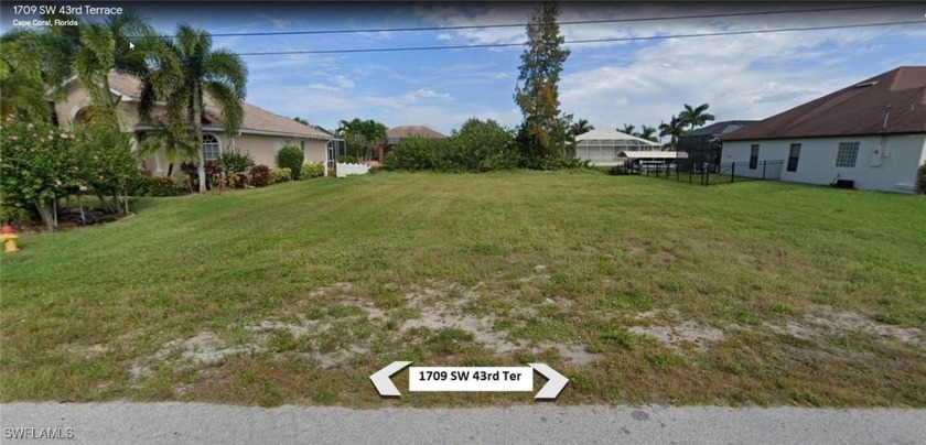 Here is a great opportunity to build your waterfront dream home - Beach Lot for sale in Cape Coral, Florida on Beachhouse.com