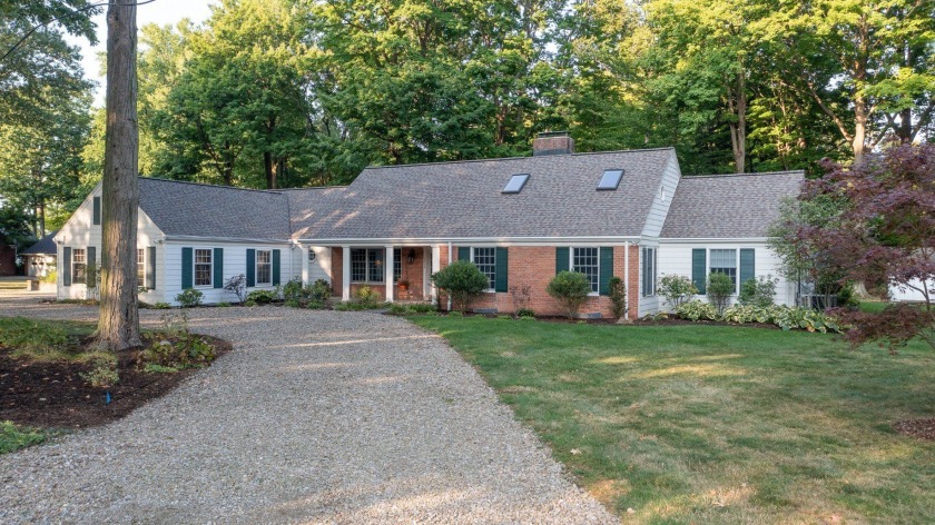 Gorgeous 4 bedroom, 3.5 bath home has beach access and views of - Beach Home for sale in Fairview, Pennsylvania on Beachhouse.com