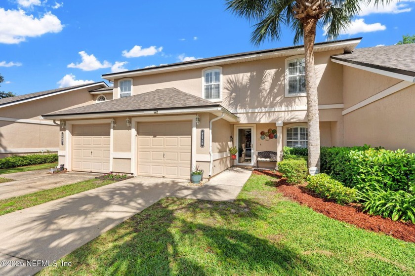 Welcome to this beautifully renovated townhouse in the highly - Beach Home for sale in Fleming Island, Florida on Beachhouse.com