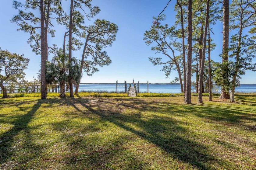 Classic brick ranch style home with the retro-feel that takes - Beach Home for sale in Panacea, Florida on Beachhouse.com