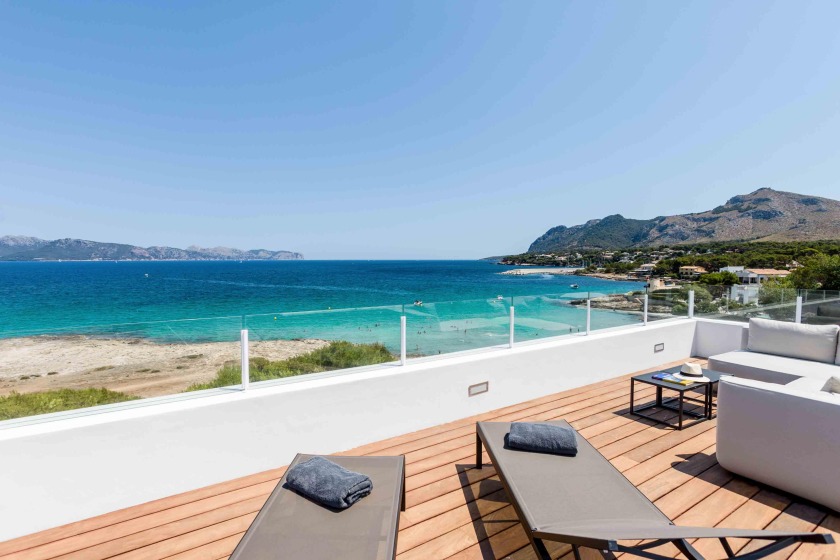 Villa con vista al mar, Cami Manresa - Beach Vacation Rentals in Alcudia, Balearic Islands on Beachhouse.com