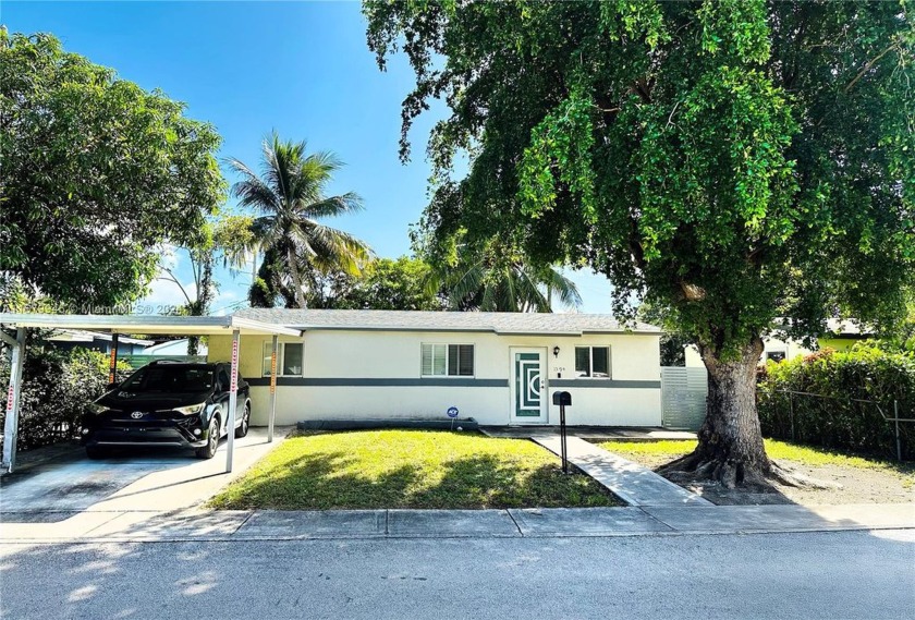 This beautifully Remodeled 3-Bedroom home(Including a master - Beach Home for sale in North Miami Beach, Florida on Beachhouse.com