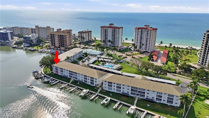 Direct Vanderbilt Bay Condo Frontage!  Experience effortless - Beach Condo for sale in Naples, Florida on Beachhouse.com