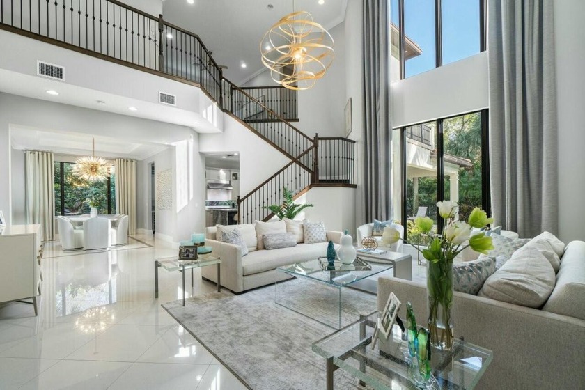 Discover luxury living in the exclusive, gated community of - Beach Home for sale in Palm Beach Gardens, Florida on Beachhouse.com