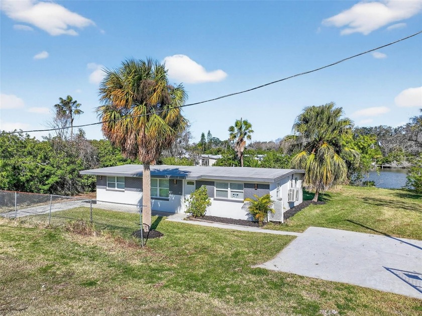 One or more photo(s) has been virtually staged. Discover this - Beach Home for sale in New Port Richey, Florida on Beachhouse.com