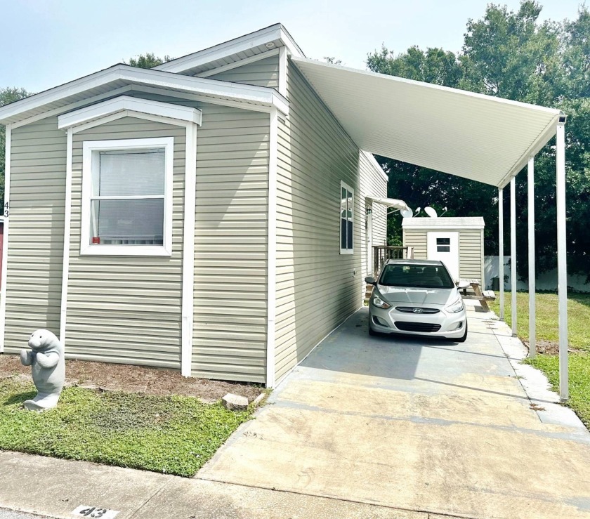 WOW!! YOUNG 2013 CUSTOM "CHAMPION MODEL HOME..  .....AGE - Beach Home for sale in Largo, Florida on Beachhouse.com