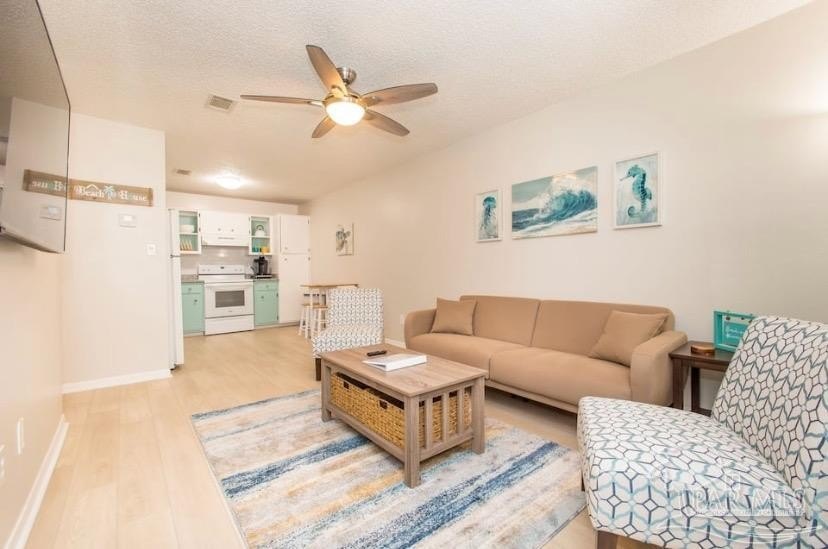 THIS PROFESSIONALLY DECORATED BEACHY 2 BEDROOM 1 BATH PROPERTY - Beach Condo for sale in Gulf Breeze, Florida on Beachhouse.com