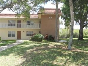 Lovingly maintained 1 bedroom, 1 bath condo. Freshly painted in - Beach Home for sale in Vero Beach, Florida on Beachhouse.com