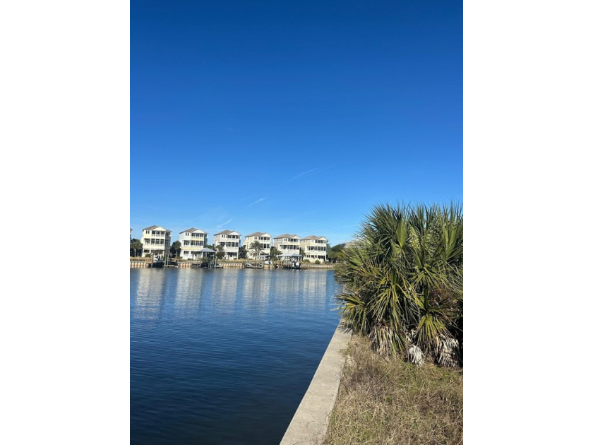 One of the few remaining water front lots available at Shell - Beach Lot for sale in Shell Point, Florida on Beachhouse.com