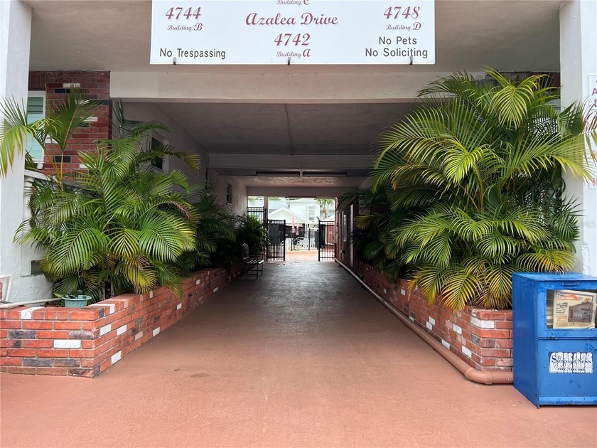 Affordable Florida living at its finest--where comfort - Beach Condo for sale in New Port Richey, Florida on Beachhouse.com