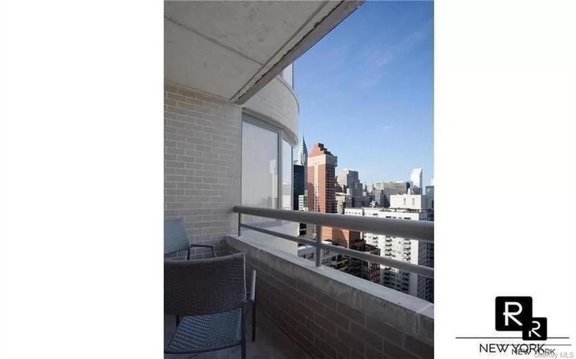 Wonderful primary residence, second home or investment - Beach Condo for sale in New York, New York on Beachhouse.com