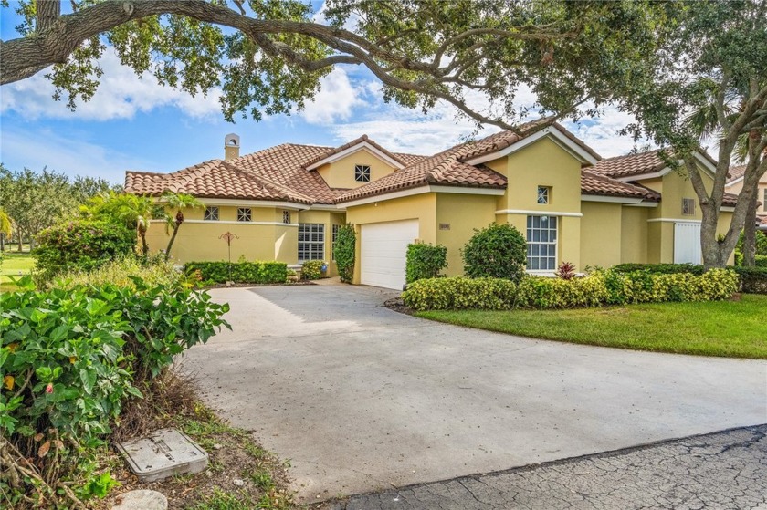 Enjoy picture perfect water views of the amazing bird life and - Beach Home for sale in Vero Beach, Florida on Beachhouse.com