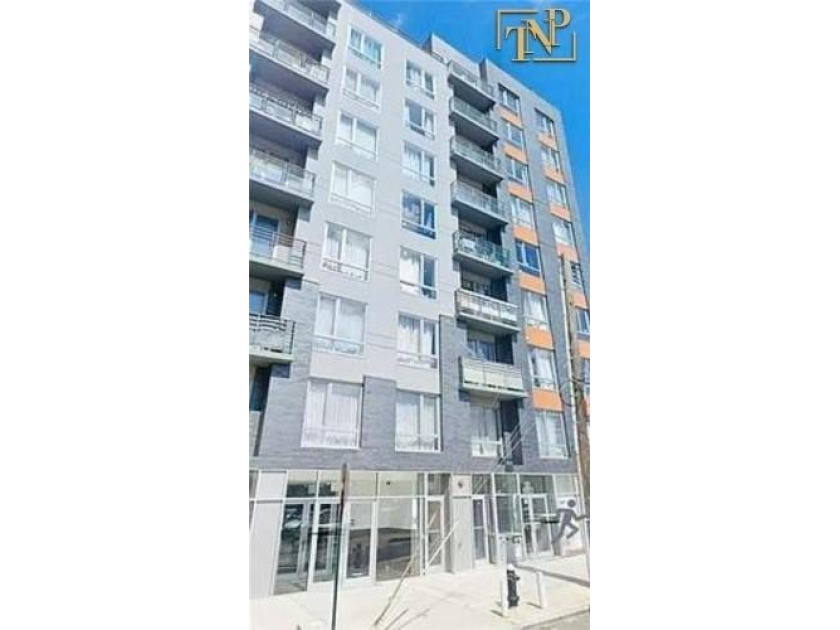 *Owner's financing is available at 6% (subject to change)
 - Beach Condo for sale in Queens, New York on Beachhouse.com